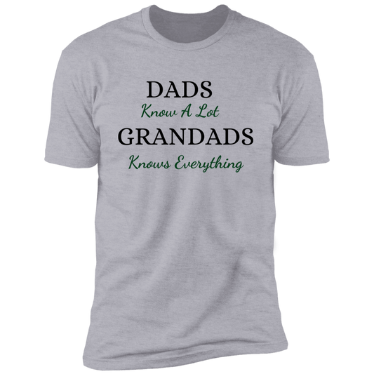 DADS & GRANDADS  T-SHIRT DADS KNOW A LOT | T-Shirt